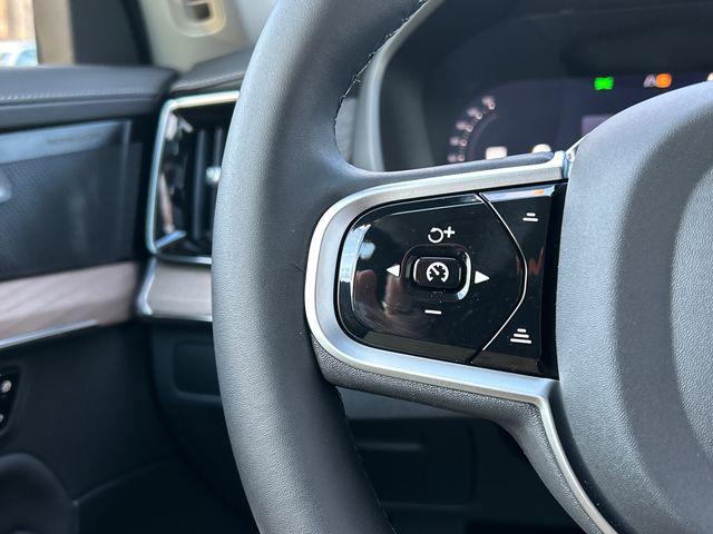 2026 Volvo XC90 Plus, B6 AWD Gas (mild hybrid), Gasoline, Bright, 7 Seats