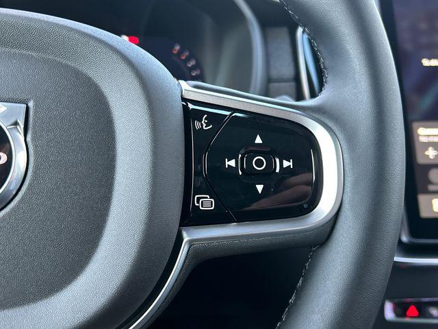 2026 Volvo XC90 Plus, B6 AWD Gas (mild hybrid), Gasoline, Bright, 7 Seats