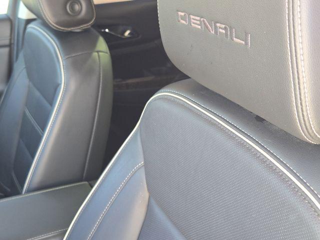 2022 GMC Acadia FWD Denali