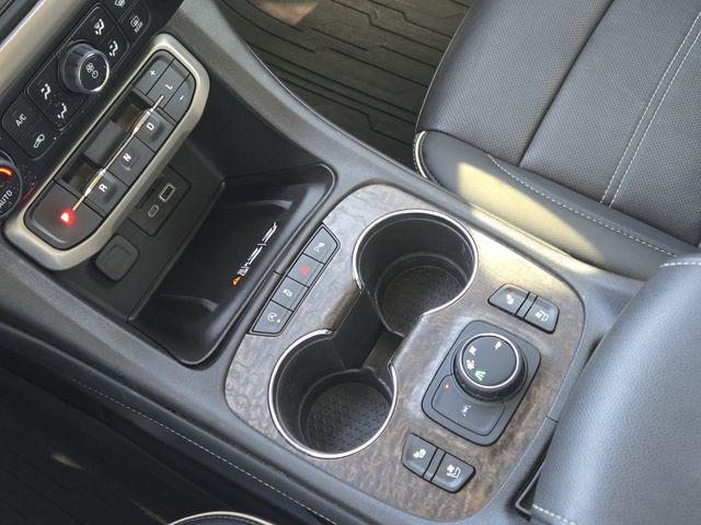 2022 GMC Acadia FWD Denali