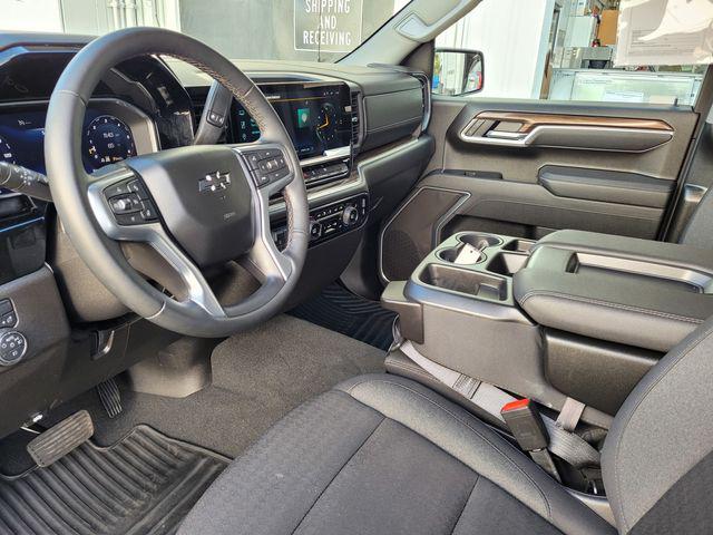 2026 Chevrolet Silverado 1500 4WD Crew Cab Short Bed RST