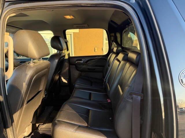 2013 Chevrolet Avalanche LT
