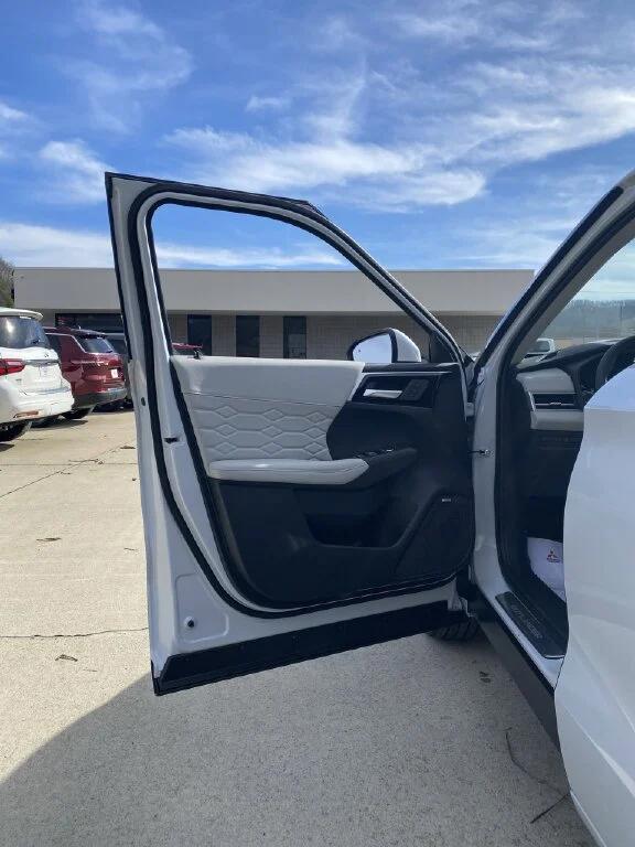 2026 Mitsubishi Outlander SEL 1.5T S-AWC