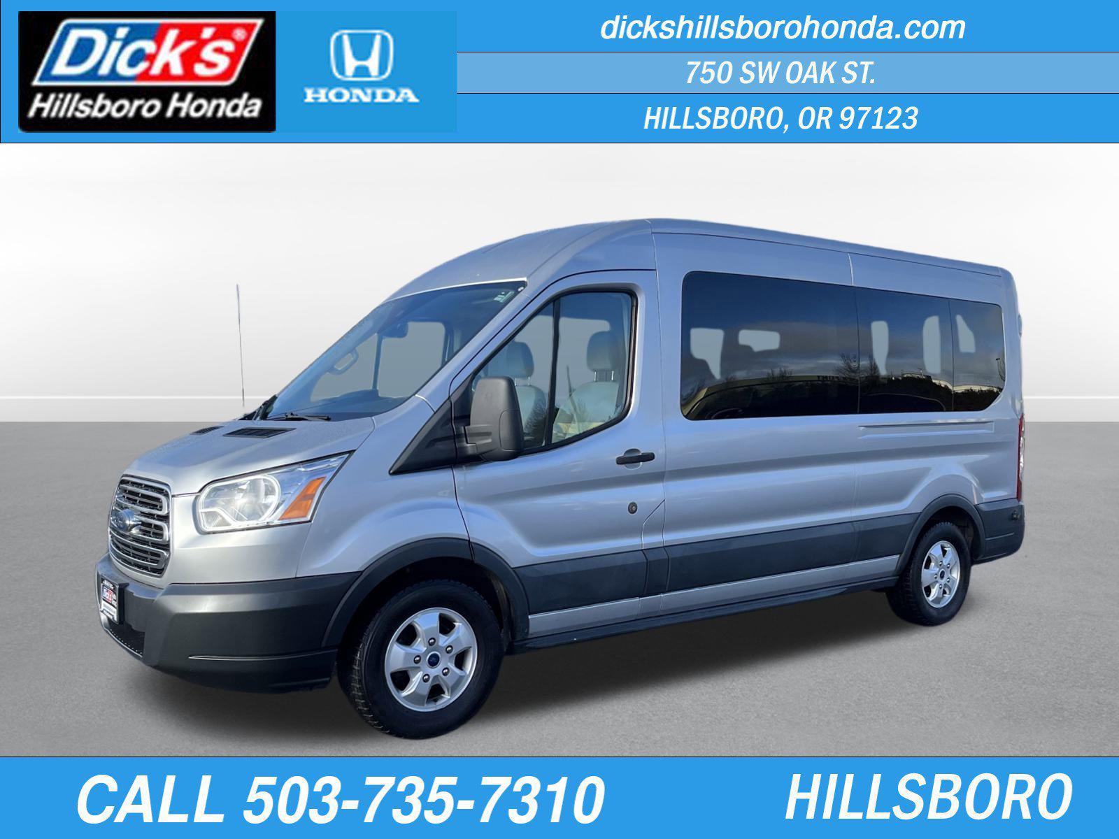 2017 Ford Transit XL's photo