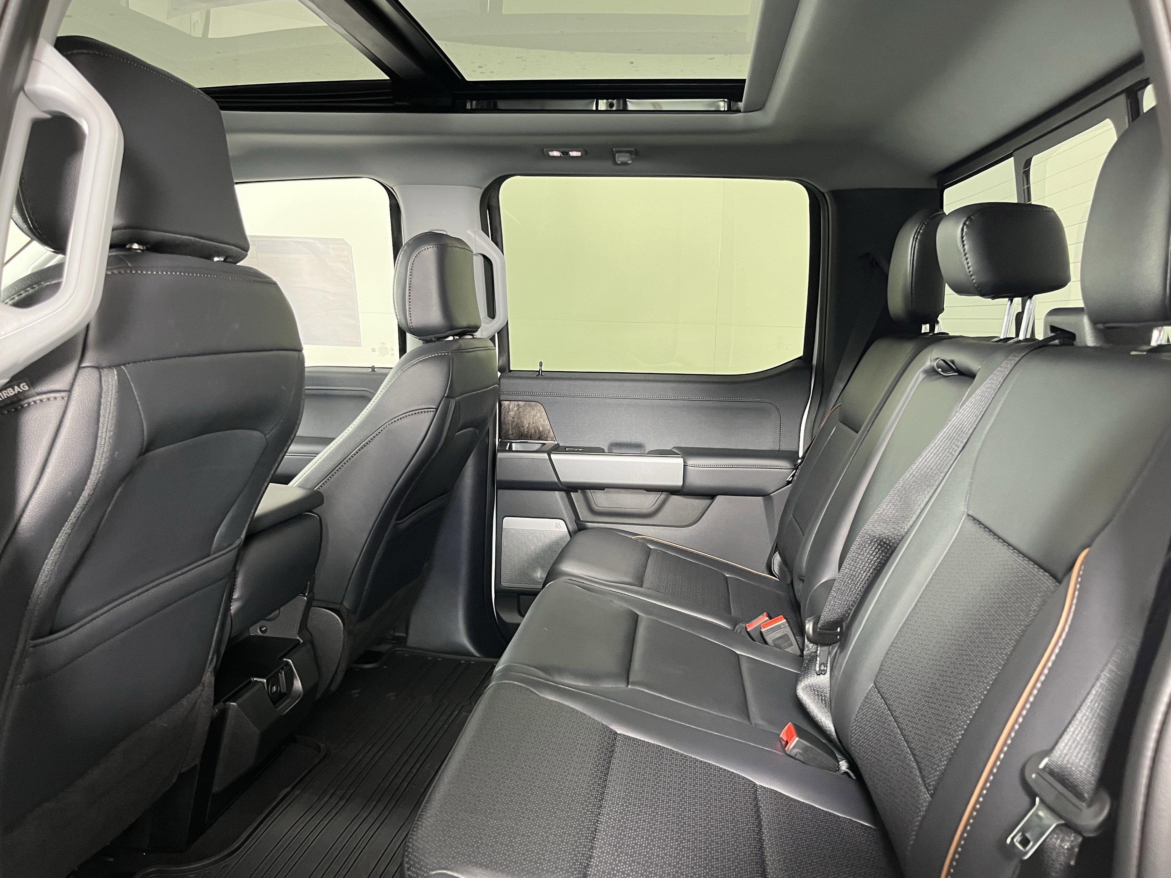 2026 Ford F-350 Super Duty Lariat - Photo 14