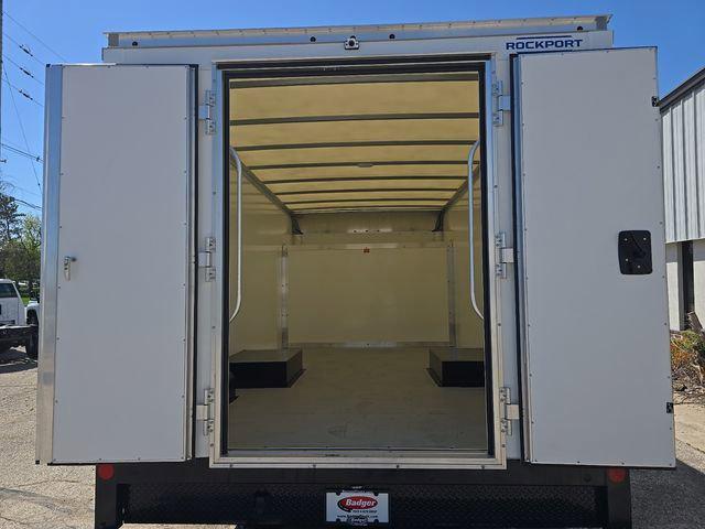 2025 Chevrolet Express Cutaway 4500 Van