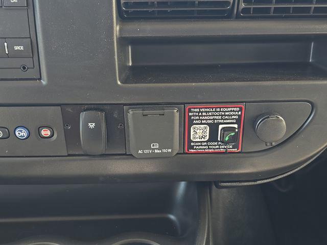2025 Chevrolet Express Cutaway 4500 Van