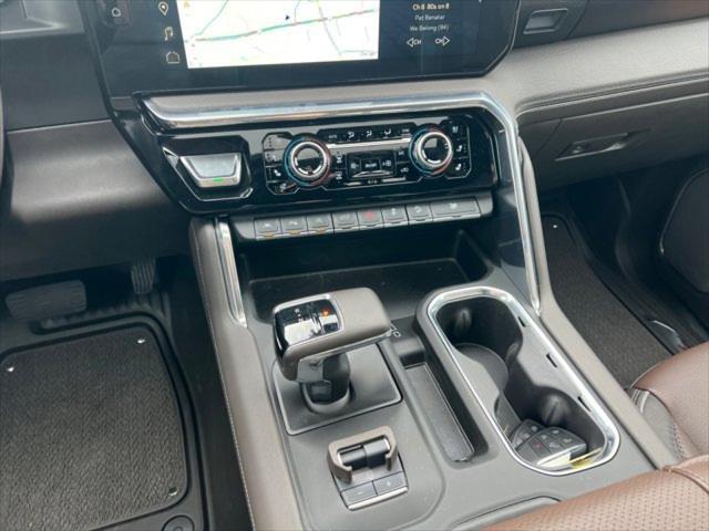 2024 GMC Sierra 1500 4WD Crew Cab Short Box Denali