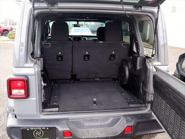 2023 Jeep Wrangler 4-Door Sahara