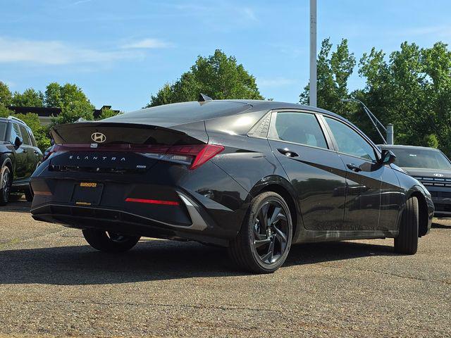 2026 Hyundai Elantra Hybrid SEL Sport