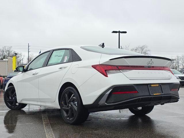 2026 Hyundai Elantra Hybrid SEL Sport