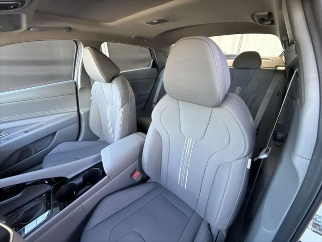 2026 Hyundai Elantra SEL Sport Premium