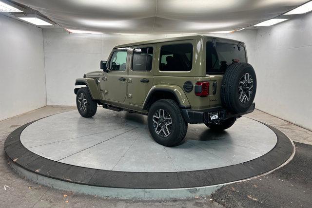 2026 Jeep Wrangler 4-Door Sahara 4x4