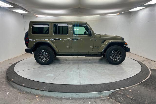 2026 Jeep Wrangler 4-Door Sahara 4x4