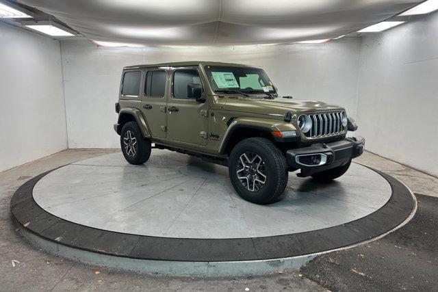 2026 Jeep Wrangler 4-Door Sahara 4x4