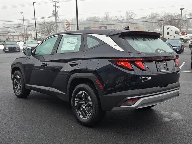 2026 Hyundai Tucson Hybrid Blue SE