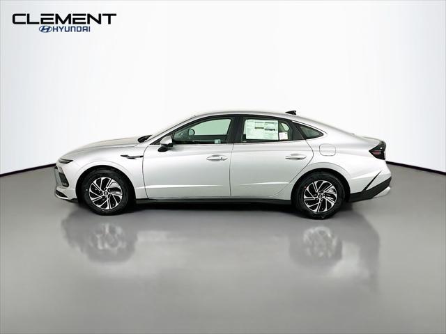 2026 Hyundai Sonata Hybrid Blue
