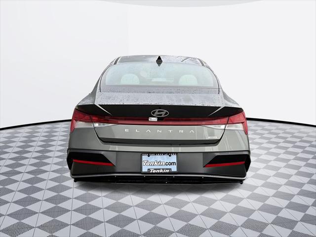 2026 Hyundai Elantra Hybrid Limited