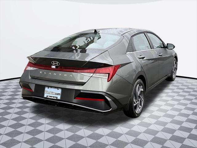 2026 Hyundai Elantra Hybrid Limited