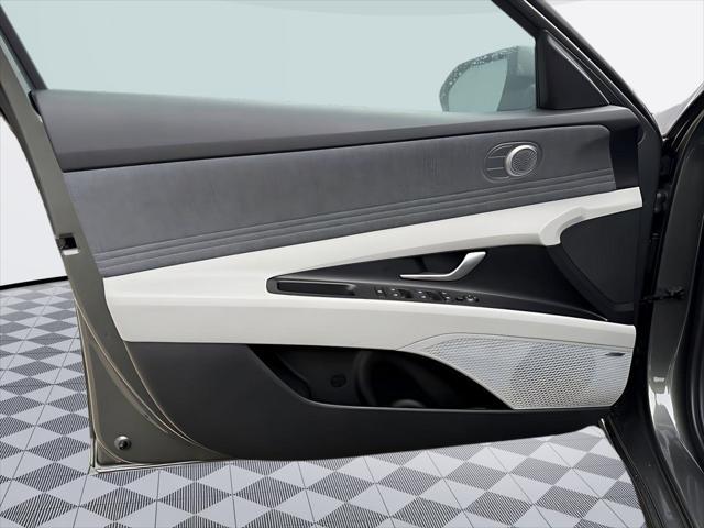 2026 Hyundai Elantra Hybrid Limited