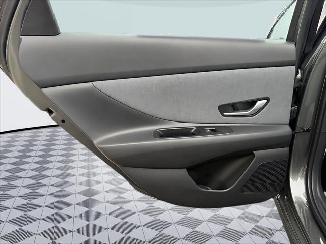 2026 Hyundai Elantra Hybrid Limited