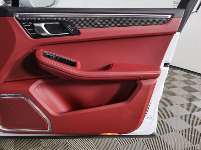 2024 Porsche Macan GTS