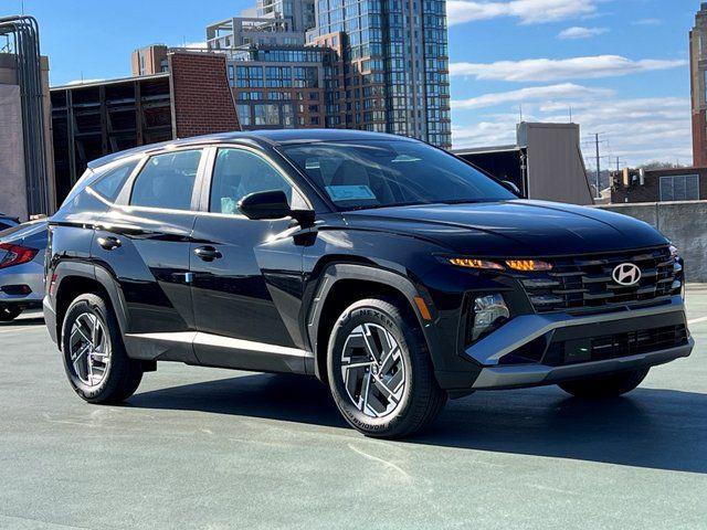 2026 Hyundai Tucson Hybrid Blue SE
