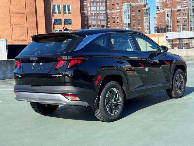 2026 Hyundai Tucson Hybrid Blue SE
