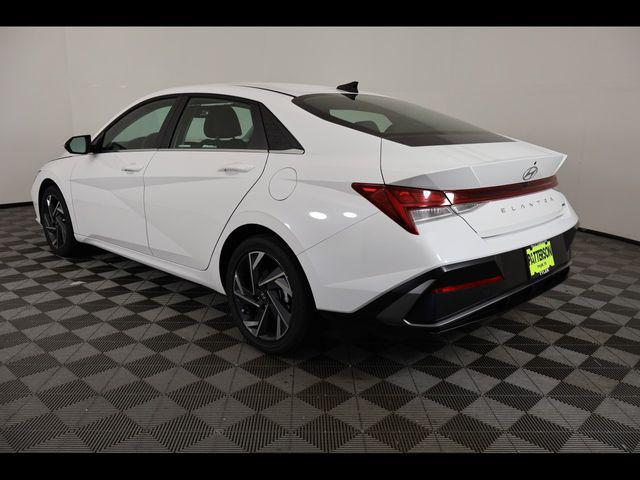 2026 Hyundai Elantra Hybrid Limited