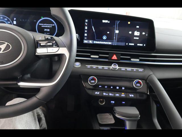 2026 Hyundai Elantra Hybrid Limited