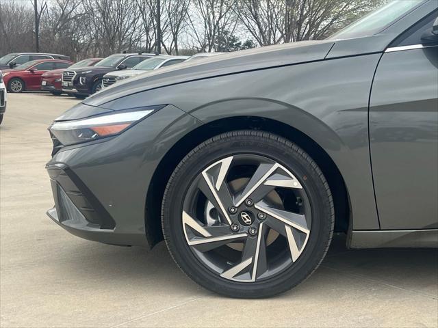 2026 Hyundai Elantra Hybrid Limited
