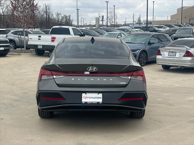 2026 Hyundai Elantra Hybrid Limited