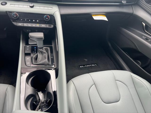 2026 Hyundai Elantra Hybrid Limited