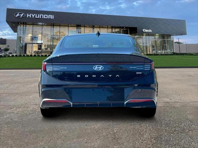 2026 Hyundai Sonata Hybrid SEL