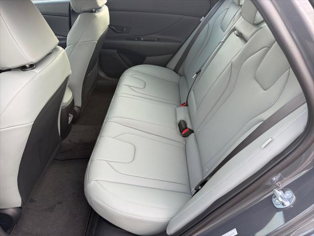 2026 Hyundai Elantra Hybrid Limited