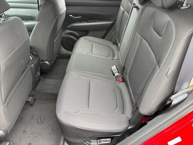 2026 Hyundai Tucson Hybrid Blue SE
