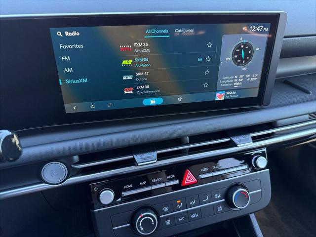 2026 Hyundai Santa Cruz SE