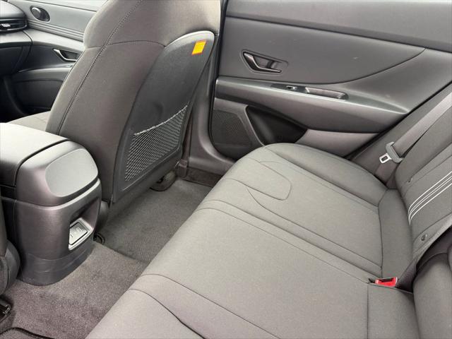 2026 Hyundai Elantra SEL Sport Premium