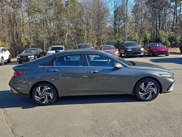 2026 Hyundai Elantra Hybrid Limited
