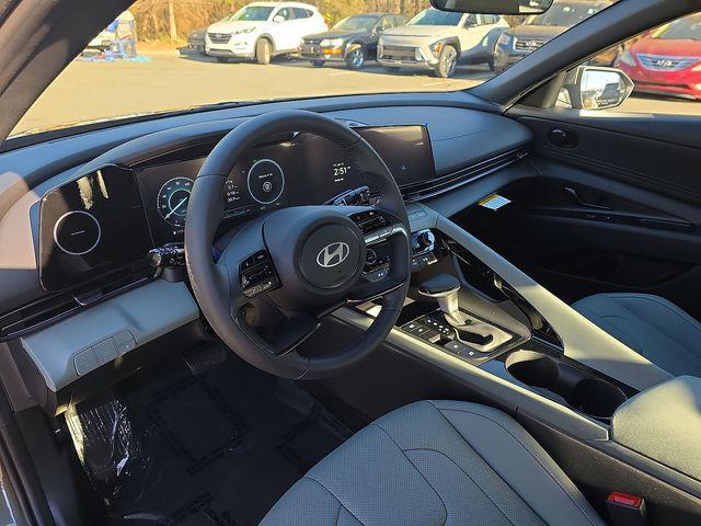2026 Hyundai Elantra Hybrid Limited