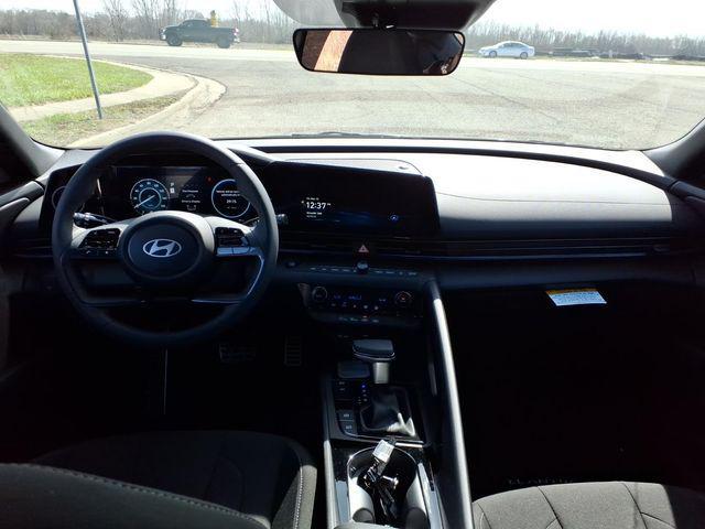 2026 Hyundai Elantra Hybrid SEL Sport