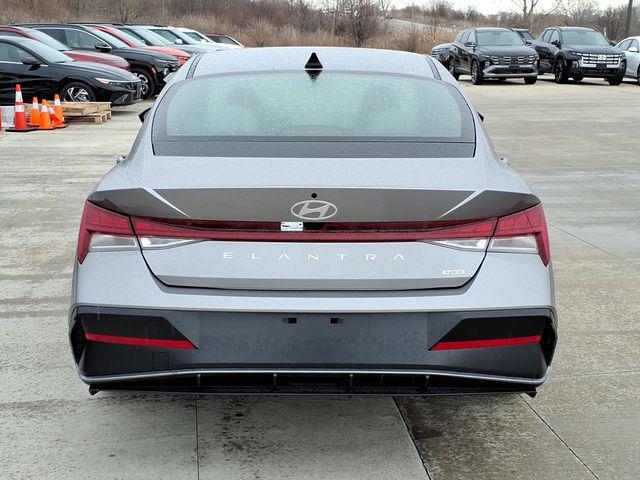 2026 Hyundai Elantra Hybrid Limited
