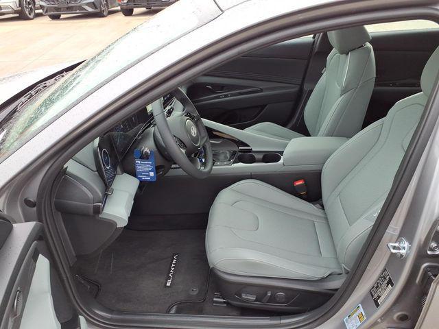 2026 Hyundai Elantra Hybrid Limited