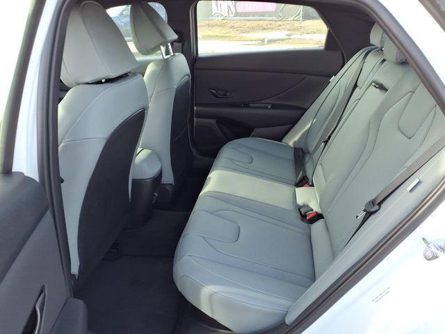 2026 Hyundai Elantra Hybrid Limited