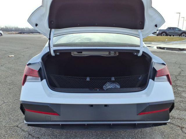 2026 Hyundai Elantra Hybrid Limited