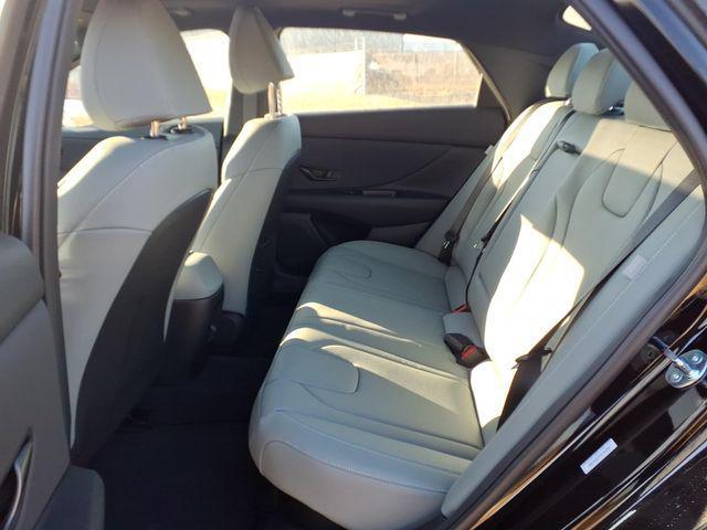 2026 Hyundai Elantra Hybrid Limited