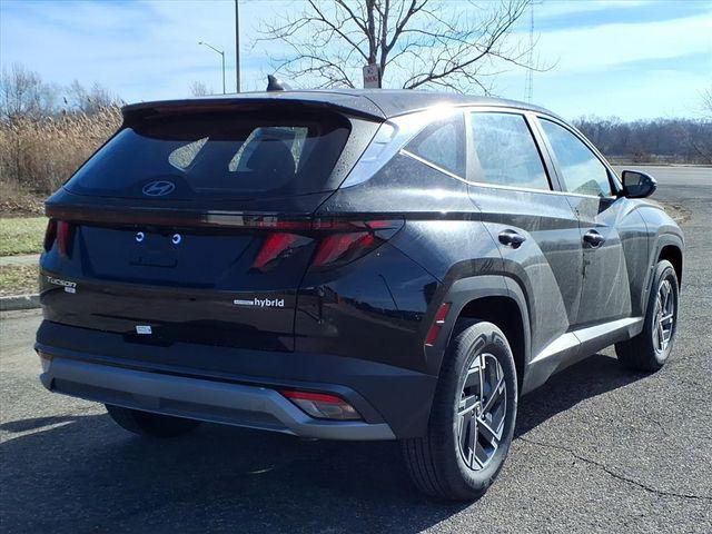 2026 Hyundai Tucson Hybrid Blue SE