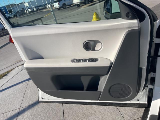 2026 Hyundai IONIQ 5 SE
