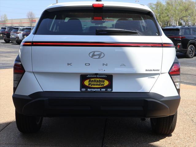 2026 Hyundai Kona SE