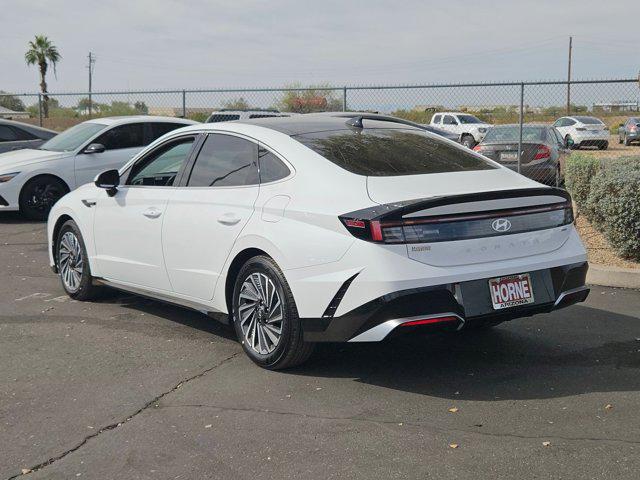 2026 Hyundai Sonata Hybrid SEL